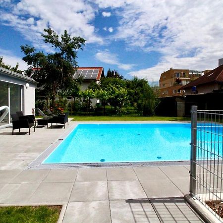 Maureen Lovely 2 Bedroom Unit With Community Pool Wiedeń Zewnętrze zdjęcie