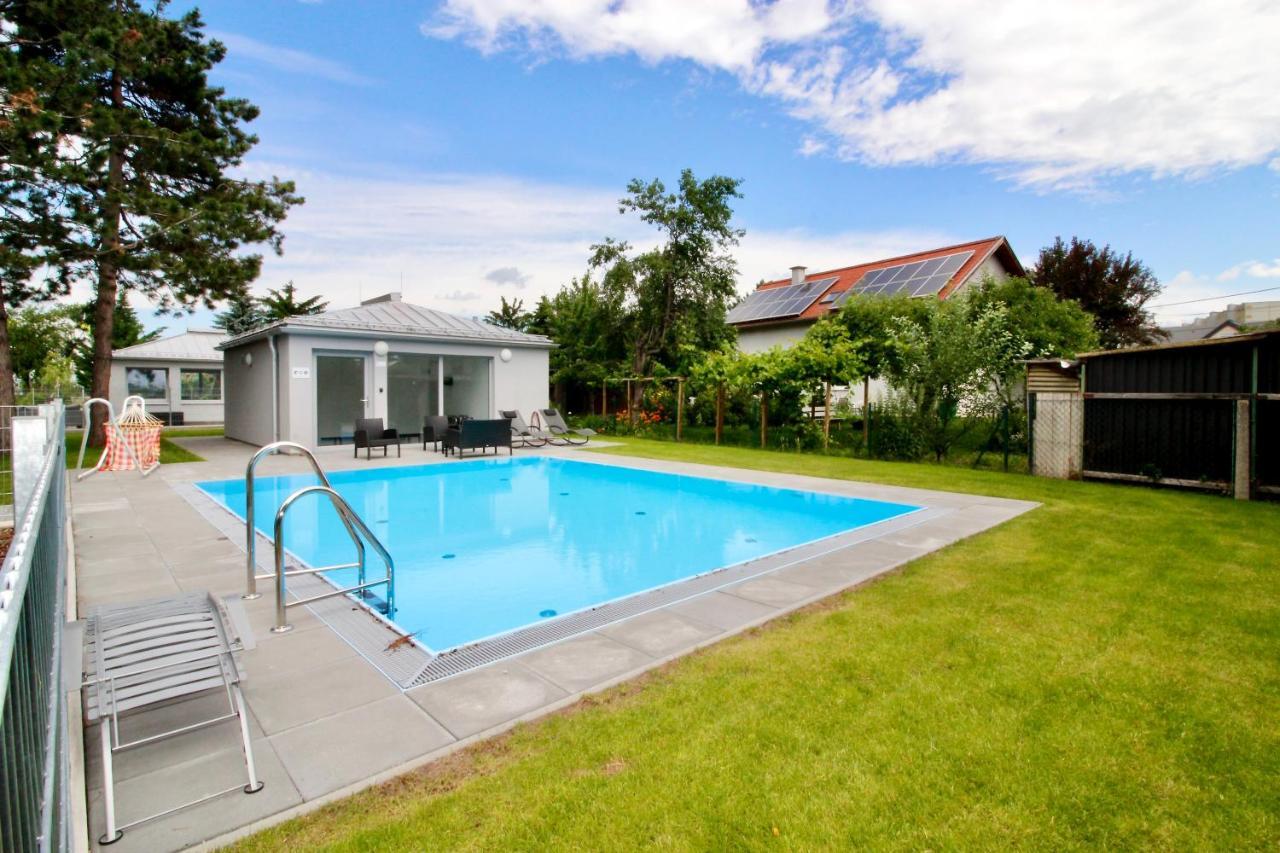 Maureen Lovely 2 Bedroom Unit With Community Pool Wiedeń Zewnętrze zdjęcie